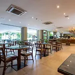 Amazon Plaza Hotel