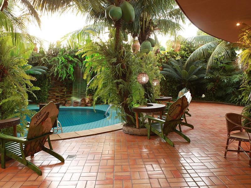 Hotel Amazon Plaza 4*